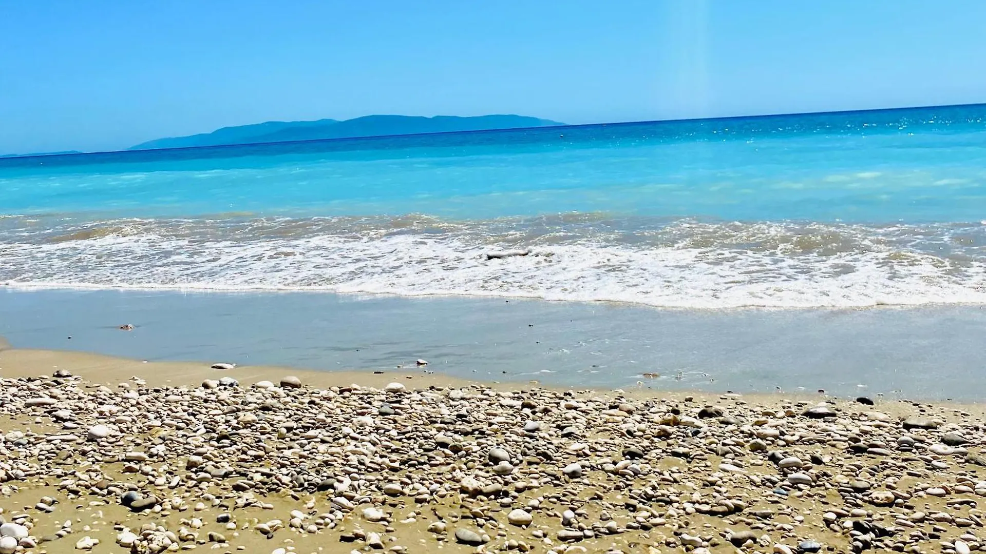 Villadelphia Lourdata  Greece