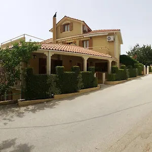 Epi Apartment